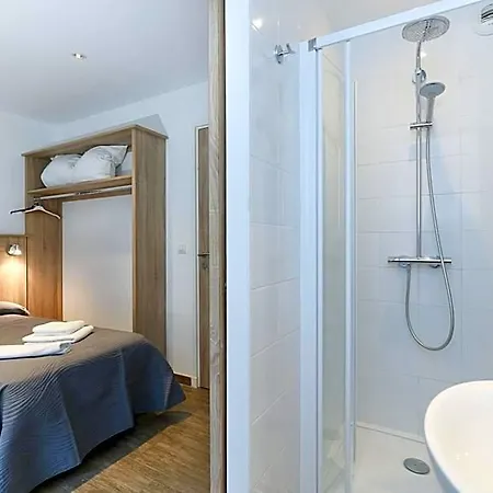 Hotel Arago 3*