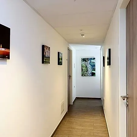 Hotel Arago 3*