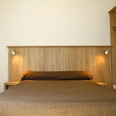 Ξενοδοχείο Arago